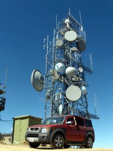 Frazier_Peak,_tower_and_Honda_Element
